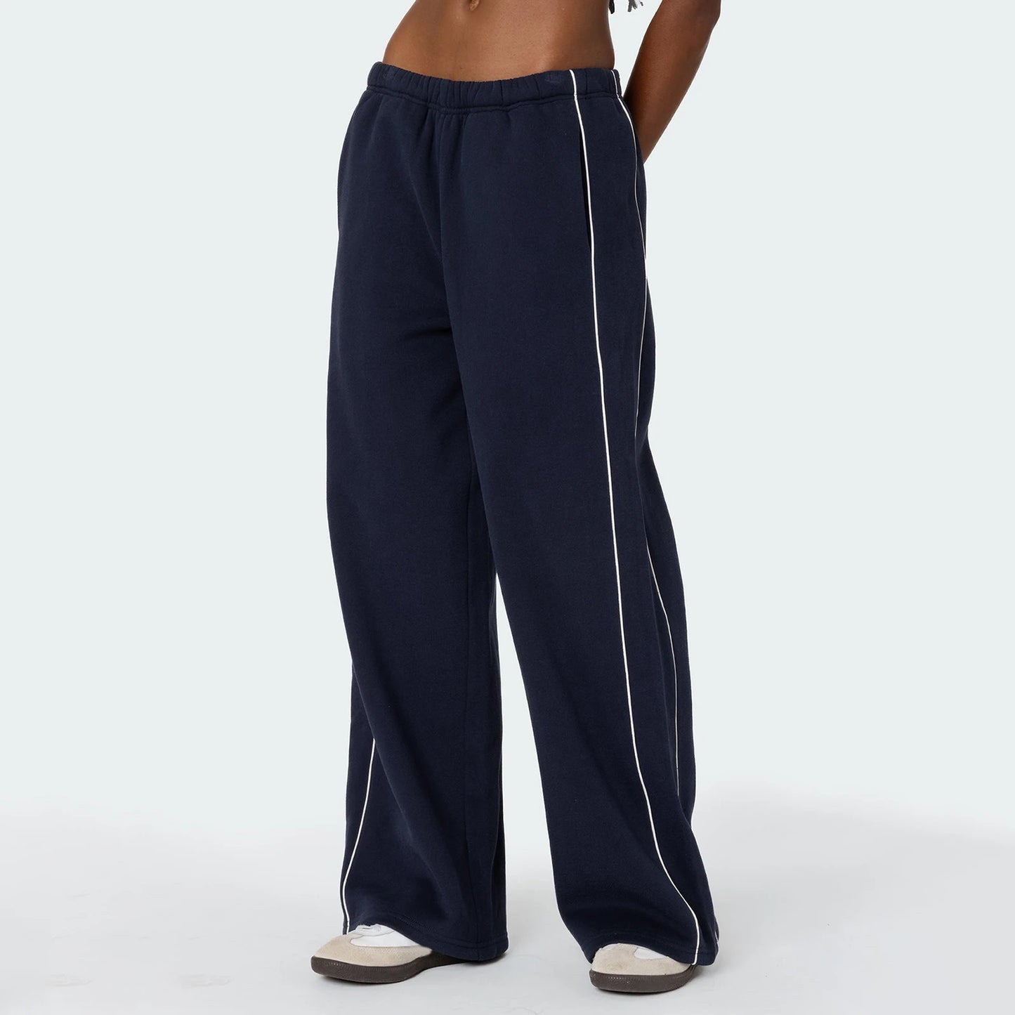 Casual Wide Leg Sweatpants Elastic Waist Loose Sports Trousers with Pockets