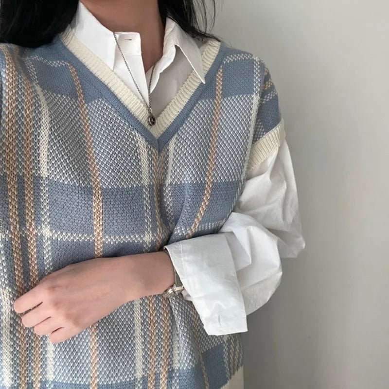Vintage V-neck Plaid Sweater Vest Women Autumn Winter Vintage Knit Sweaters Pullover Loose Knitwear Tops