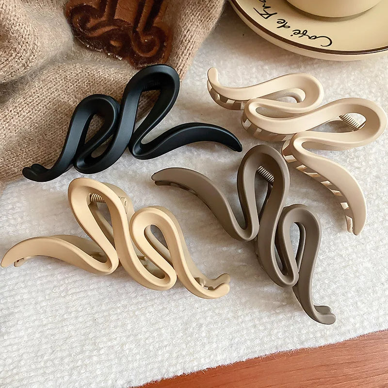 Solid Color Acrylic Frosted Wave Hair Claws for Women Simple Versatile Back Head Shark Clip French Hair Accessories