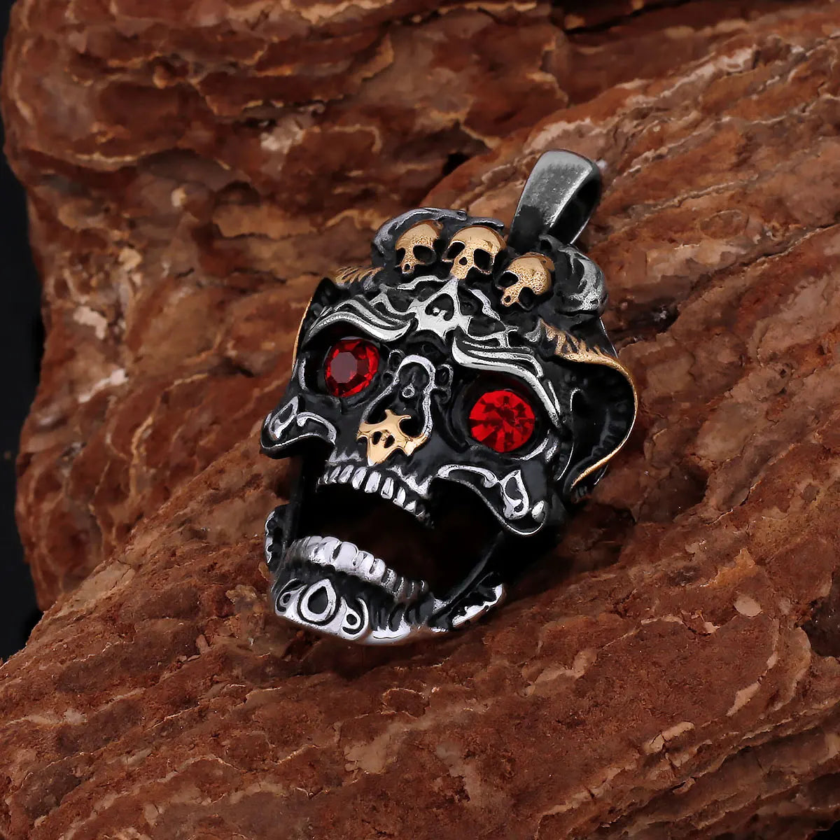Creative 316L Stainless Steel Ghost Skull Necklace Vintage Viking Men's Neo-Gothic Fashion  Pendant Amulet