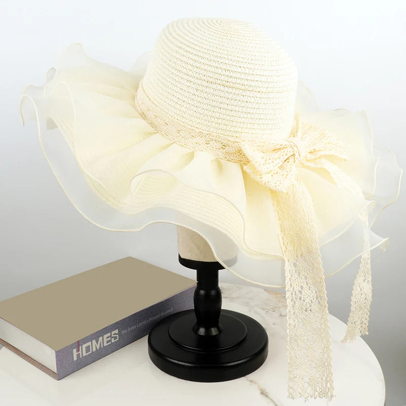 Fashionable Women s Wide Brim Straw Hat with Mesh Patchwork Design for Sun Protection at the Beach and Outdoors