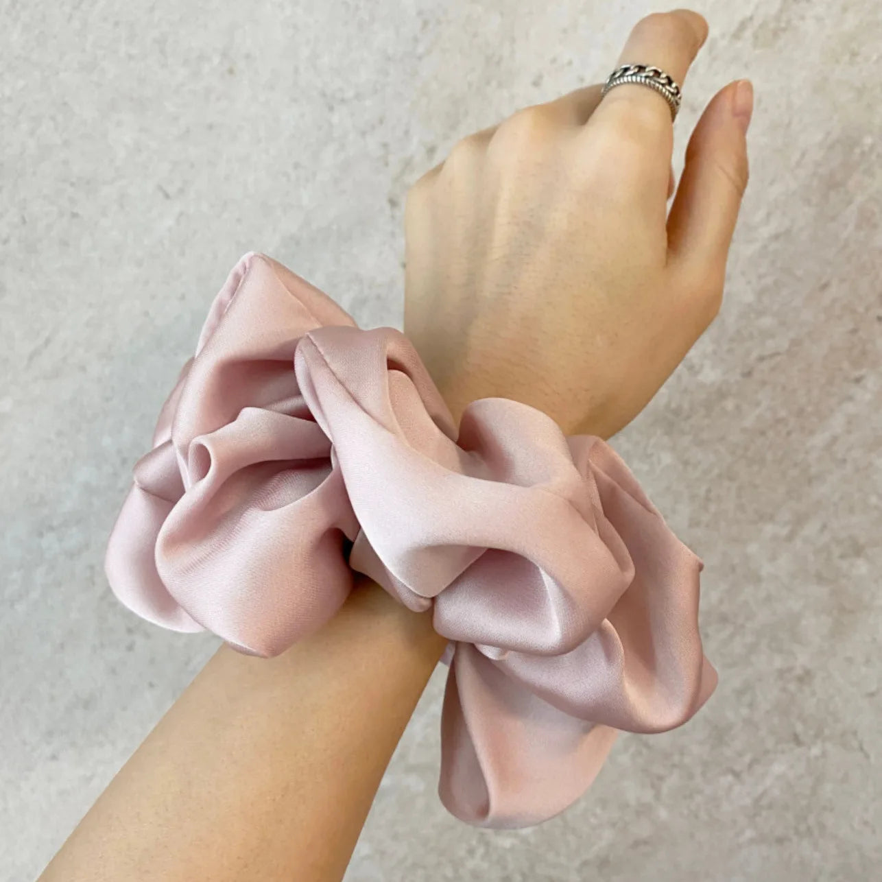 Fashion Oversized Silk Scrunchies for Women Chiffon Elastic Hair Ties Ponytail Holder Headwear