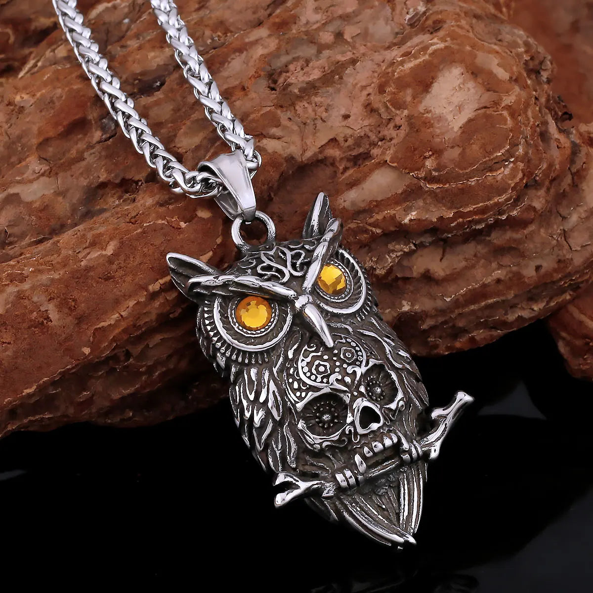 Creative 316L Stainless Steel Ghost Skull Necklace Vintage Viking Men's Neo-Gothic Fashion  Pendant Amulet