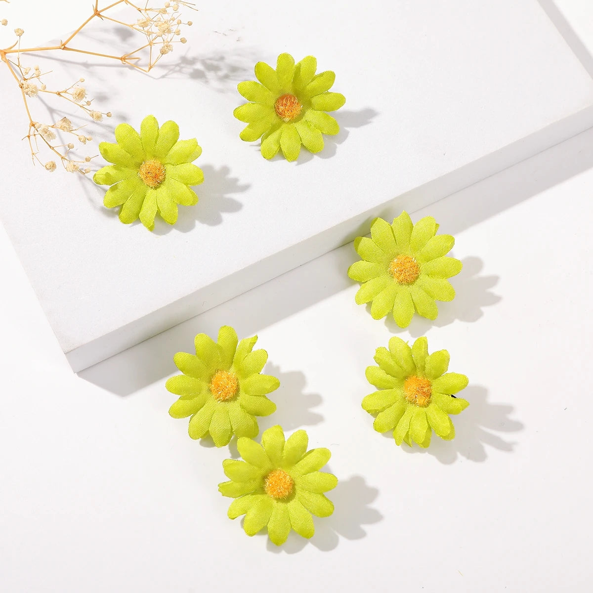 6Pcs Sunflower Hair Clips Side Bangs Clip Cute Daisy Small Flower Hairpins Duckbill Hairpin Women Hair Accessories